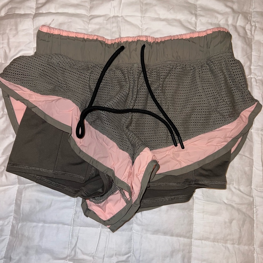 “Run for the Hills” running shorts 🏃‍♀️
